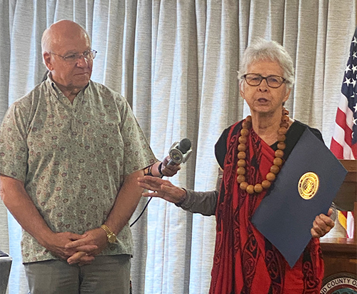 Aunty NaniFay & Mayor Blangiardi signing the proclamation on May 5th acknowledging that day as missing and murdered Native Hawaiian women and girls awareness day